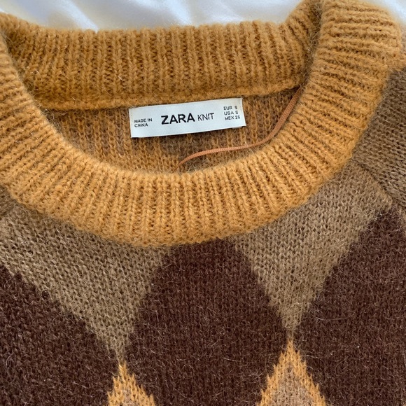 BLOGGERS FAVORITE!! GORGEOUS ZARA Argyle Sweater - Picture 8 of 8